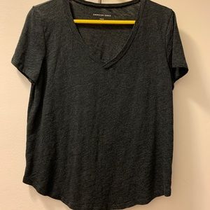 Basic V Neck Tee